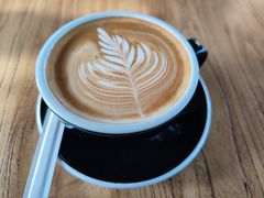 腾爱拿铁-腾爱熊猫咖啡生活馆(老东门店)