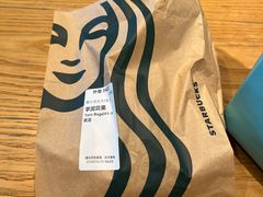 -星巴克(广州南站A18检票口楼上)