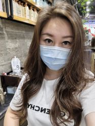 -阿兵荣辉美容理发有限公司