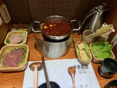 -独食火锅·半米屋台(直营总店)
