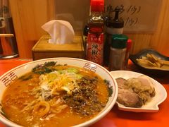 -拉面莊夢語＆中华料理八椿