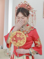 -派丽莫Pellimo原创设计婚纱品牌