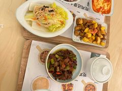 -老乡鸡(上海白玉兰广场店)