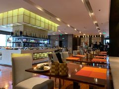 -大雁塔假日酒店·绿茵阁西餐厅