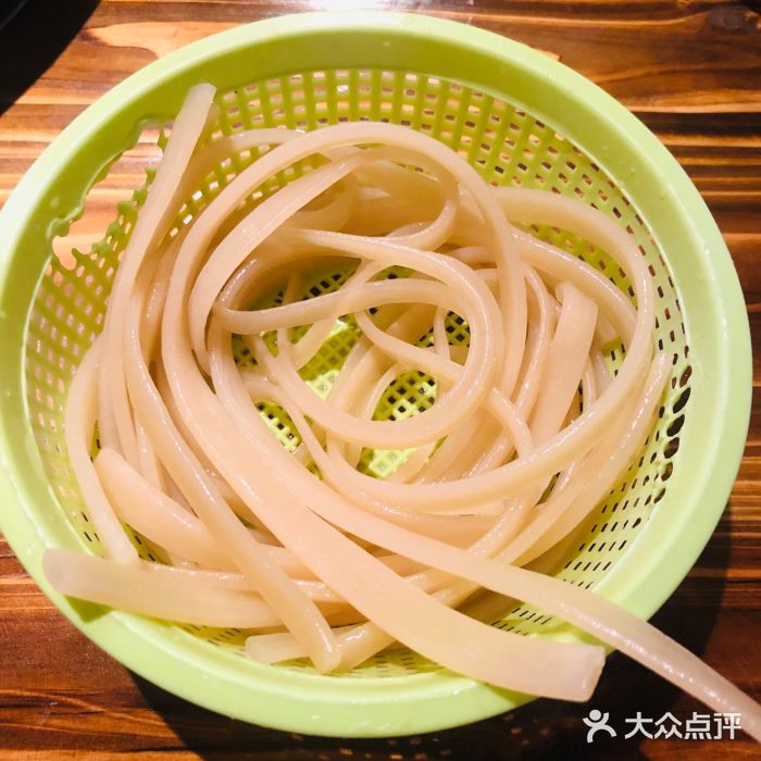 周幺妹重庆老火锅(银泰城总店)火锅粉图片