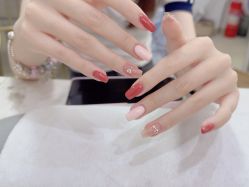 -尤米一站式美甲美睫