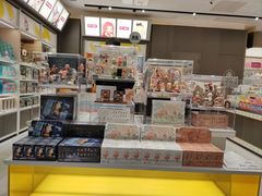 -泡泡玛特POPMART(世豪广场店)