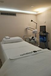 -JNK皮肤管理中心