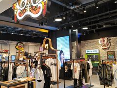 -胖东来生活广场(健康路店)