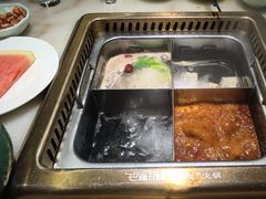 -巴渝瓦肆重庆鲜火锅(宝龙环湖店)