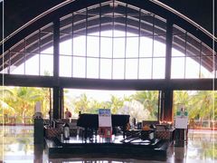 -三亚湾海居铂尔曼度假酒店