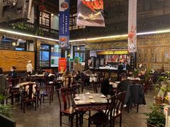 大堂-蔼若春.传承三十年云南菜(金碧公园店)