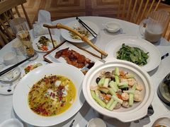 -香山湖家家宴(中山陵店)