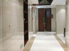 -一家人(凯旋路店)