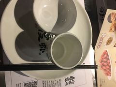 -龙巢盱眙龙虾·牛蛙·烧烤宵夜(八卦岭店)