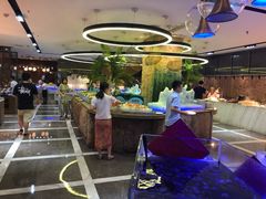 -小天鹅戴斯酒店鲸鲨百汇创作料理