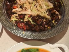 -小鱼小牛·鱼牛干锅·脆鱼火锅(世欧广场店)