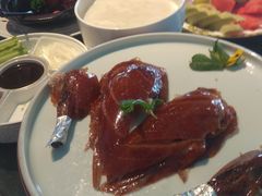 精品烤鸭-悦江(梅奔中心店)