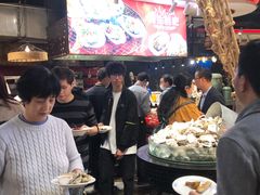 -四海一家自助餐(益田假日广场店)