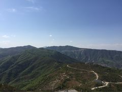 -定都峰