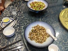 -老唐三下锅 ·张家界地标美食(溪布街店)
