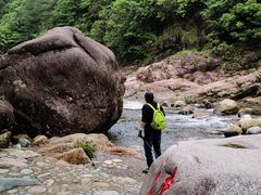 -鄣山大峡谷