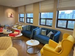 -海豚湾高端月子会所(黄浦店)