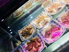 -万记麻辣烫国展总店