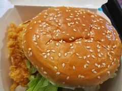 香辣鸡腿堡S豆泥餐T-肯德基(安定门店)