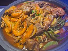 -徐记小怪兽肉蟹煲店(哈西万达金街店)