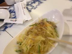 炝拌土豆丝-东方饺子王臻味餐厅(新嘉坡城店)