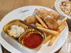 炸鱼薯条-Pekaa啤咖食肆Coffee&Bistro