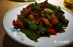 Xiang You Xiang Stir-Fried Pork with Green Pepper