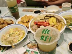 -星巴克(七宝领展广场1F店)