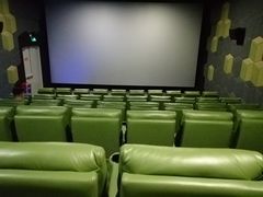 放映厅-佳影巨幕影城(萝岗香雪锐丰广场店)