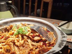 -蛙小侠·沸腾砂锅牛蛙(增城东汇城店)