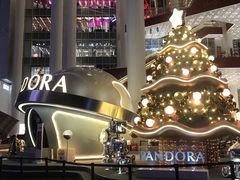 -上海世茂广场(南京东路店)