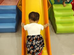 -戊辰亲子游泳俱乐部