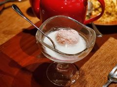 椰奶草莓冰淇淋-花马天堂云南餐厅 Lost Heaven(高邮路店)