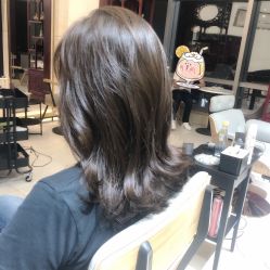 -Hello Lady发型设计