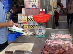 -标记美食新鲜猪杂(兴南大道店)