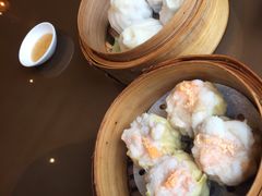 -Woeng Kee