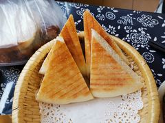 -八两八金·莱芜特色炒鸡(市南漳浦路店)
