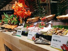 自助取餐区-亚马逊环球美食百汇(新城吾悦广场店)