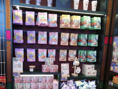 -茶理宜世(广州南站（站内）3楼B17检票口店)