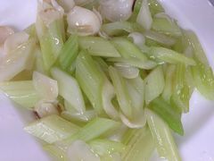 -石家饭店中市店