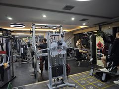 -迈劲健身专业私教(朝青汇店)