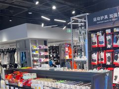 -迪卡侬(环球港店)