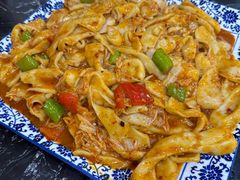 辣白菜炒猫耳朵-后卫寨猫耳朵(后卫寨店)