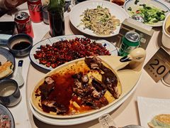 -八府香鸭·啫啫煲(华山路店)